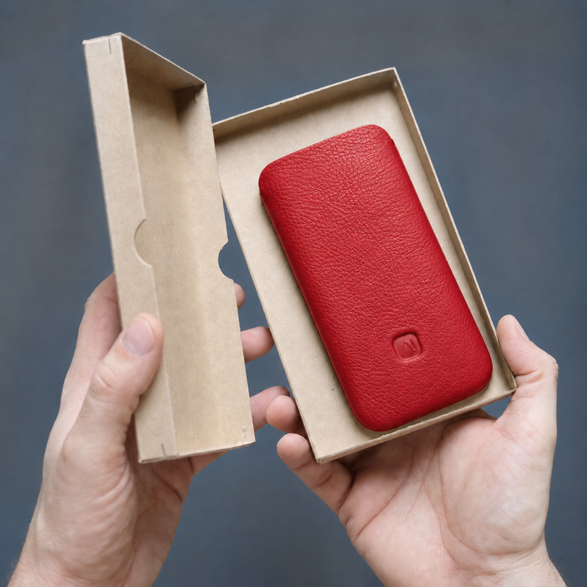 Slim Sleeve - iPhone Hülle HIMBEER